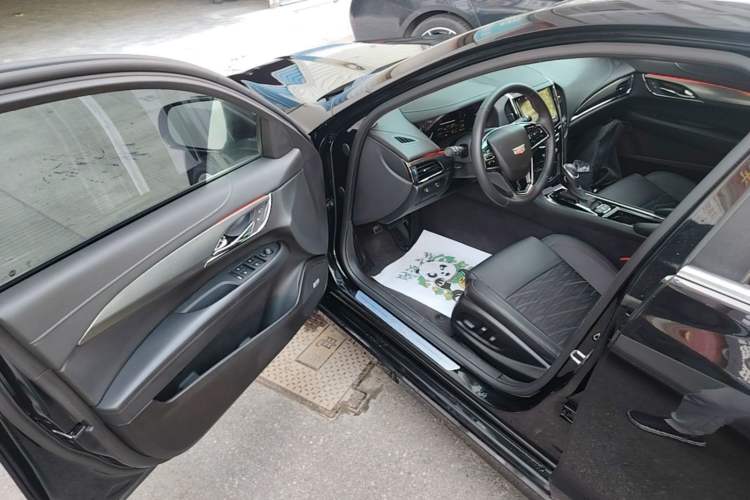 Used Cadillac ATS-L 2017 28T Tech Edition Driver Seat