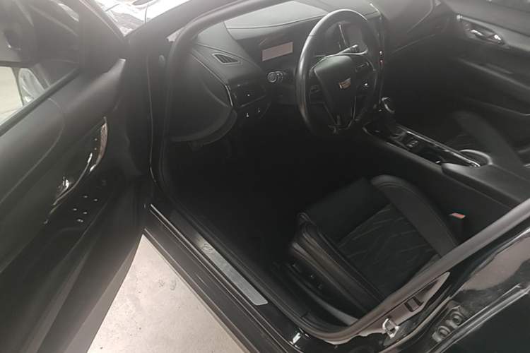 Used Cadillac ATS-L 2017 28T Tech Edition Driver Seat