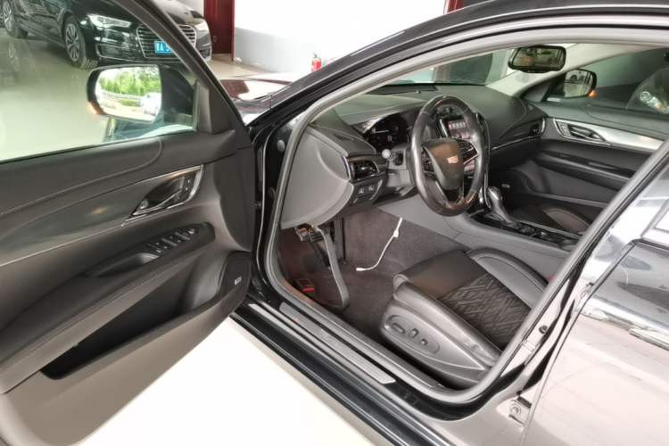 Used Cadillac ATS-L 2017 28T Tech Edition Driver Seat