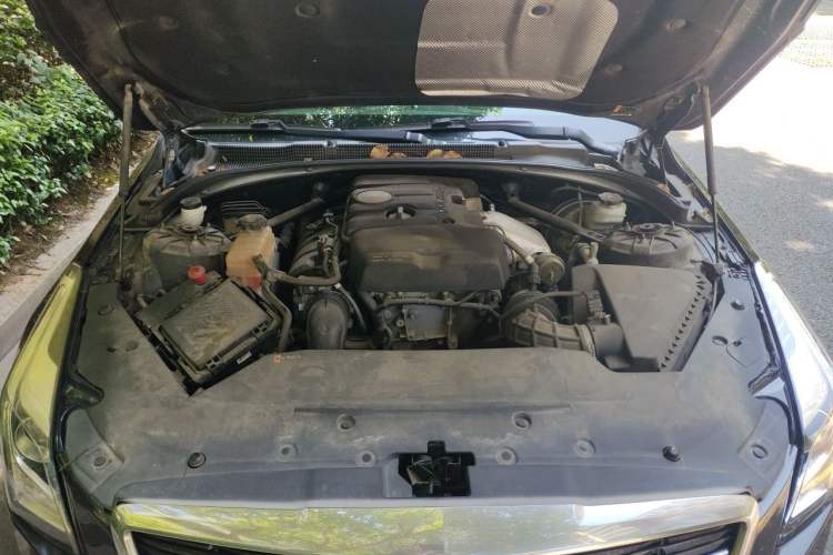 Used Cadillac ATS-L 2017 28T Fashion Edition Engine Bay
