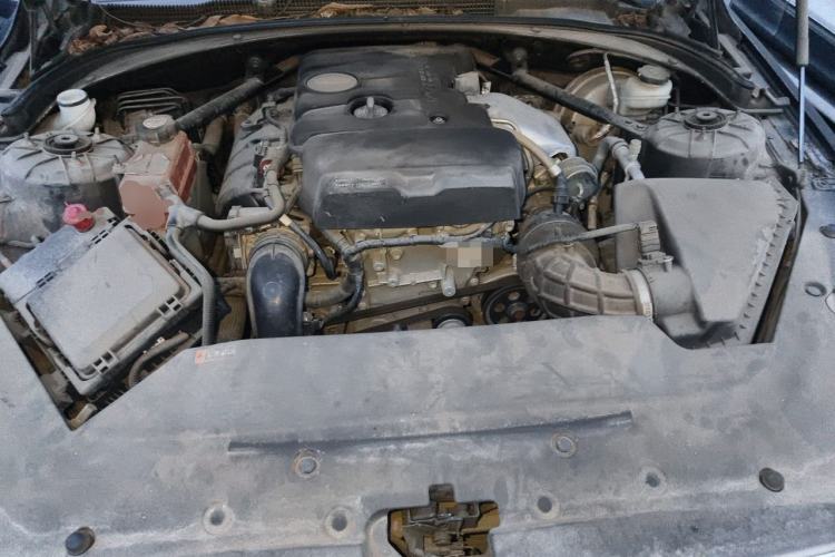Used Cadillac ATS-L 2017 28T Tech Edition Engine Bay