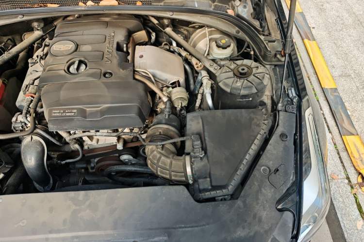Used Cadillac ATS-L 2017 28T Fashion Edition Engine Bay Left