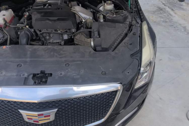 Used Cadillac ATS-L 2017 28T Tech Edition Engine Bay Left