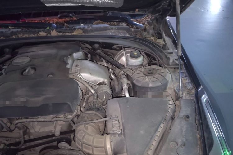 Used Cadillac ATS-L 2017 28T Tech Edition Engine Bay Left