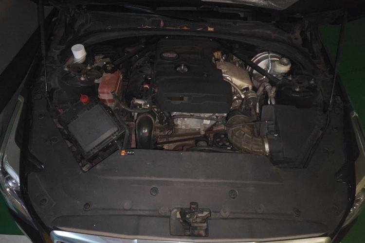 Used Cadillac ATS-L 2017 28T Tech Edition Engine Bay