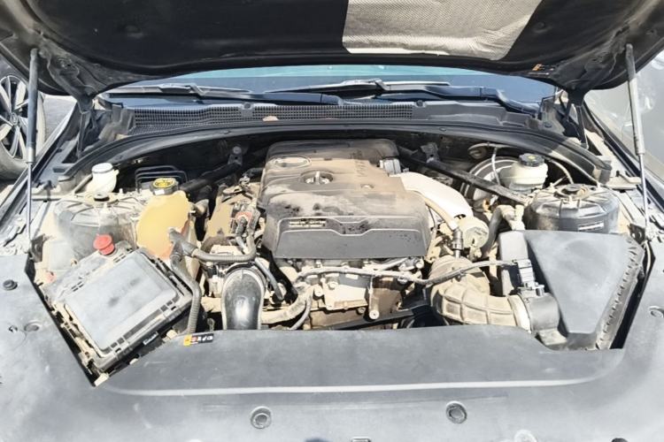 Used Cadillac ATS-L 2017 28T Fashion Edition Engine Bay