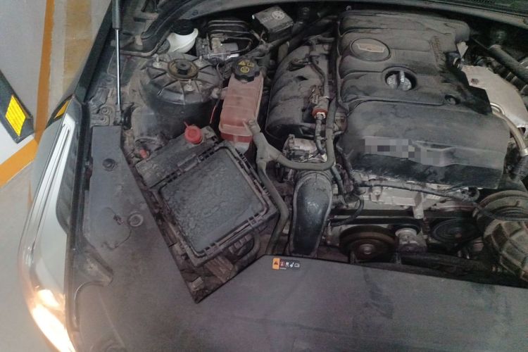 Used Cadillac ATS-L 2017 28T Fashion Edition Engine Bay Right
