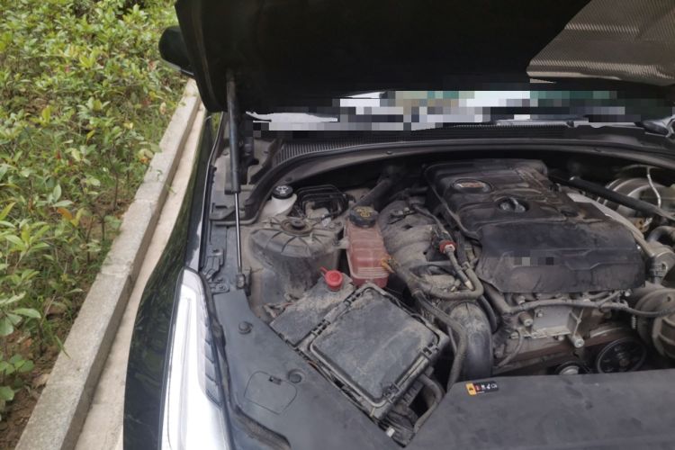 Used Cadillac ATS-L 2017 28T Tech Edition Engine Bay Right