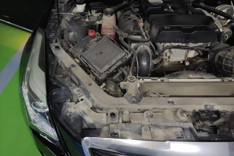 Used Cadillac ATS-L 2017 28T Fashion Edition Engine Bay Right