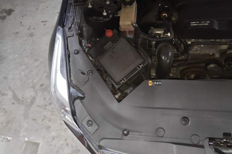 Used Cadillac ATS-L 2017 28T Fashion Edition Engine Bay Right