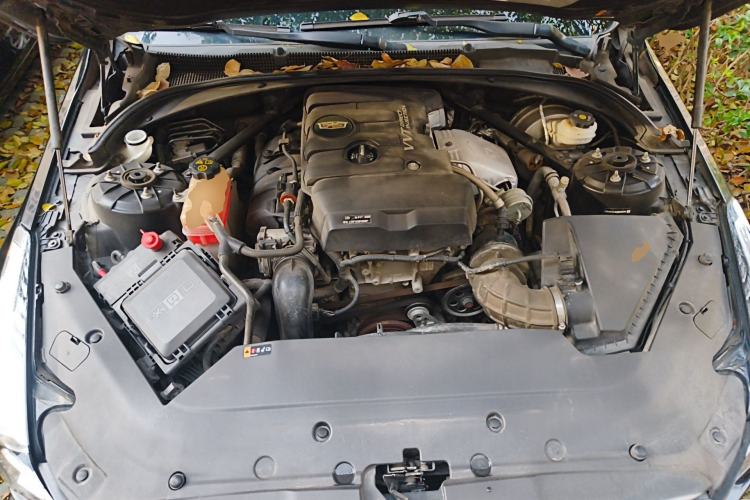 Used Cadillac ATS-L 2017 28T Tech Edition Engine Bay