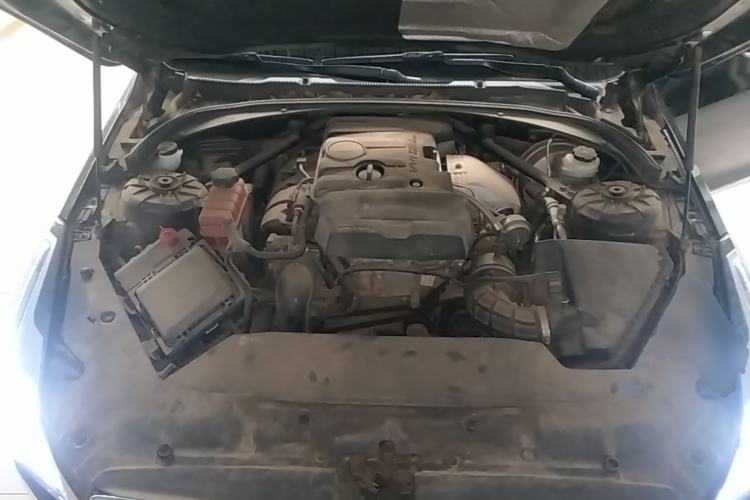 Used Cadillac ATS-L 2017 28T Fashion Edition Engine Bay