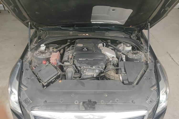 Used Cadillac ATS-L 2017 28T Tech Edition Engine Bay