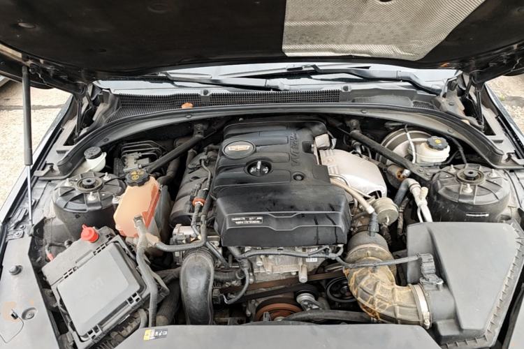 Used Cadillac ATS-L 2017 28T Fashion Edition Engine Bay