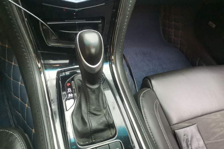 Used Cadillac ATS-L 2017 28T Tech Edition Gear Lever