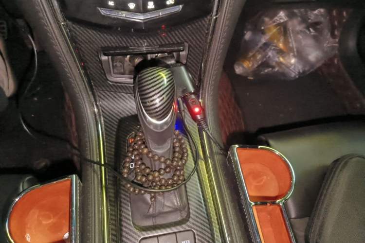 Used Cadillac ATS-L 2017 28T Tech Edition Gear Lever