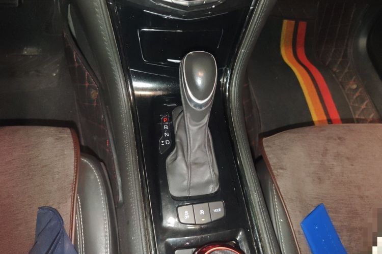 Used Cadillac ATS-L 2017 28T Fashion Edition Gear Lever