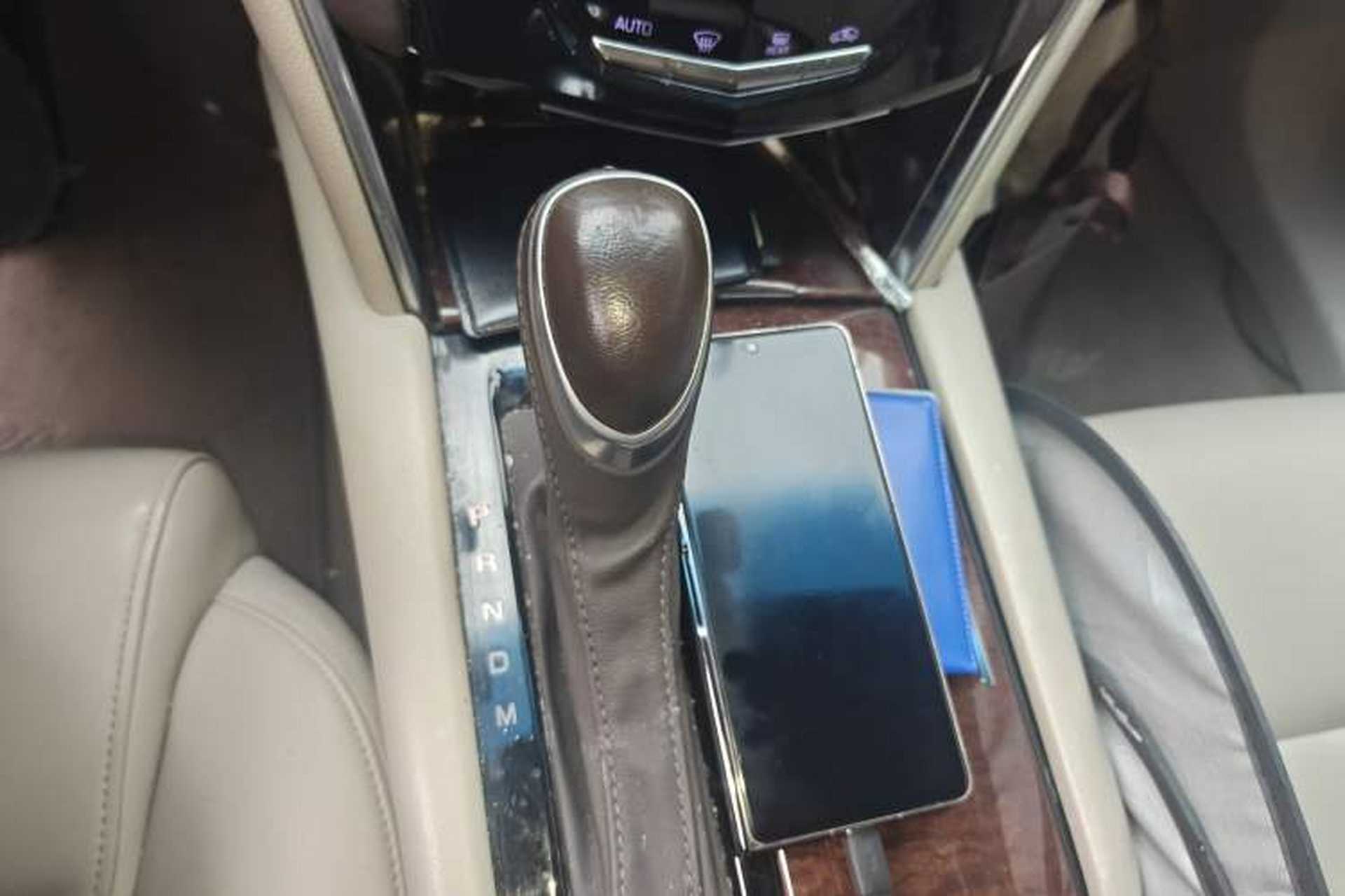 Used Cadillac ATS-L 2017 28T Elite Model Gear Lever