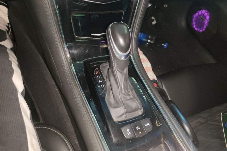 Used Cadillac ATS-L 2017 28T Tech Edition Gear Lever