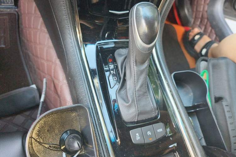 Used Cadillac ATS-L 2017 28T Tech Edition Gear Lever