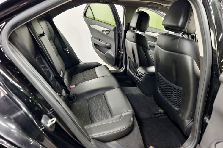 Used Cadillac ATS-L 2017 28T Tech Edition Interior 2