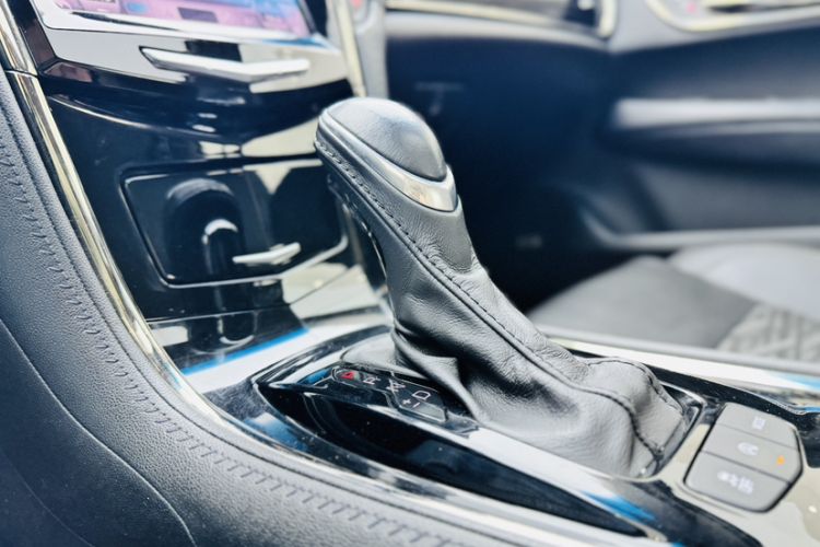 Used Cadillac ATS-L 2017 28T Tech Edition Interior 2