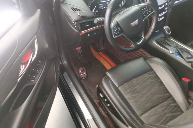 Used Cadillac ATS-L 2017 28T Tech Edition Interior 3