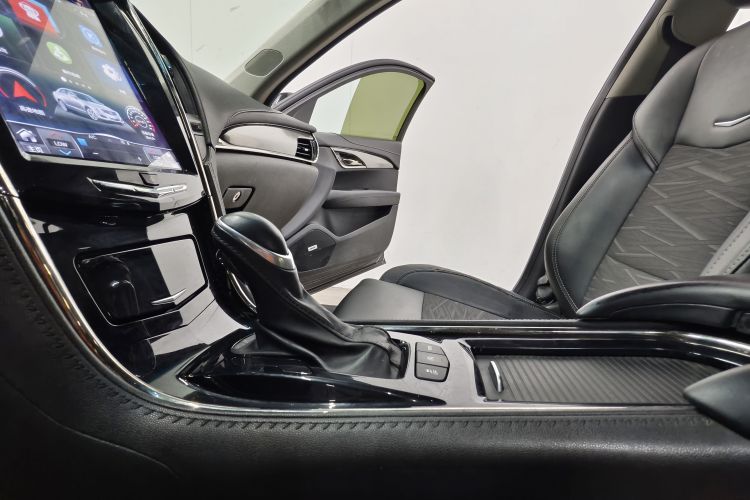 Used Cadillac ATS-L 2017 28T Tech Edition Interior 5