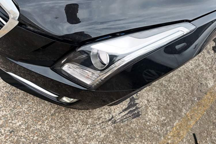 Used Cadillac ATS-L 2017 28T Fashion Edition Left Front Headlight