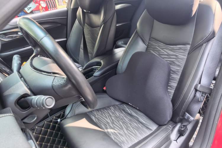 Used Cadillac ATS-L 2017 28T Tech Edition Left Front Seat