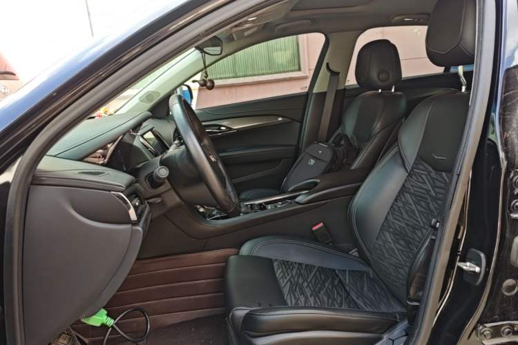 Used Cadillac ATS-L 2017 28T Tech Edition Left Front Seat