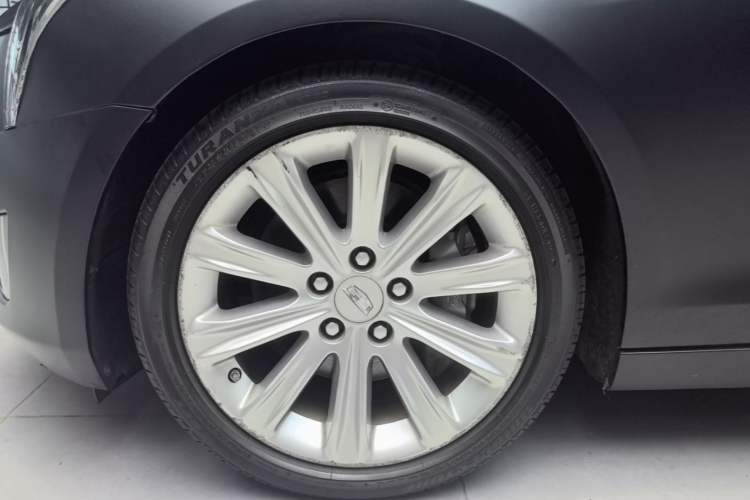Used Cadillac ATS-L 2017 28T Fashion Edition Left Front Wheel Hub