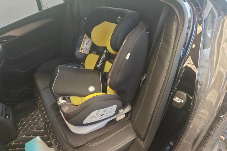 Used Cadillac ATS-L 2017 28T Fashion Edition Left Rear Seat
