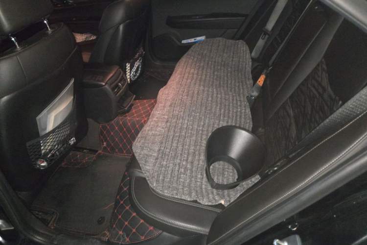 Used Cadillac ATS-L 2017 28T Tech Edition Left Rear Seat
