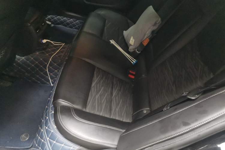 Used Cadillac ATS-L 2017 28T Tech Edition Left Rear Seat