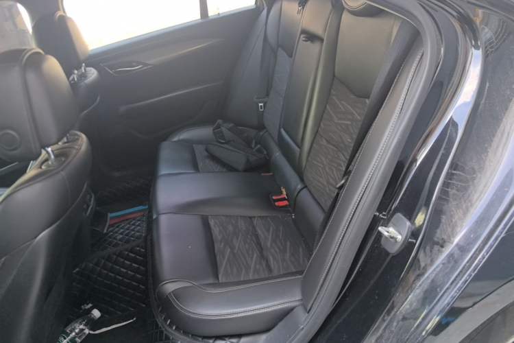 Used Cadillac ATS-L 2017 28T Tech Edition Left Rear Seat