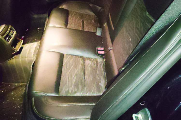 Used Cadillac ATS-L 2017 28T Tech Edition Left Rear Seat