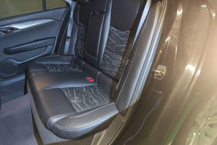 Used Cadillac ATS-L 2017 28T Tech Edition Left Rear Seat