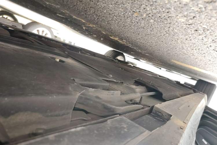 Used Cadillac ATS-L 2017 28T Fashion Edition Left Side Sill