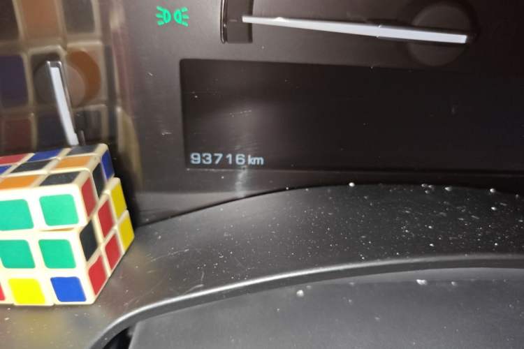 Used Cadillac ATS-L 2017 28T Fashion Edition Odometer Close Up