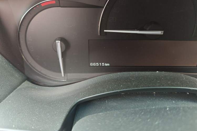 Used Cadillac ATS-L 2017 28T Fashion Edition Odometer Close Up