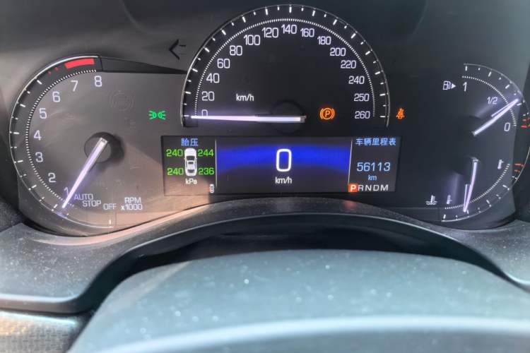 Used Cadillac ATS-L 2017 28T Tech Edition Odometer Close Up