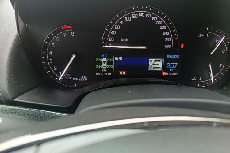 Used Cadillac ATS-L 2017 28T Tech Edition Odometer Close Up
