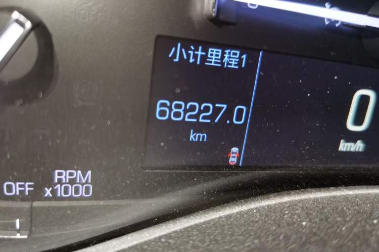Used Cadillac ATS-L 2017 28T Fashion Edition Odometer Close Up