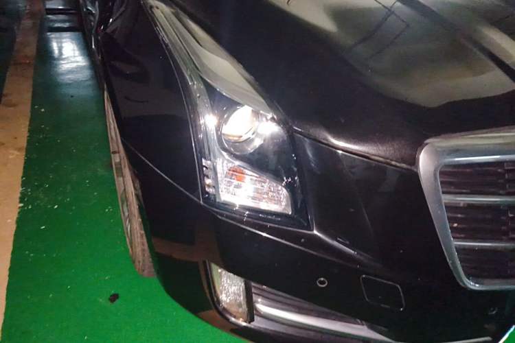 Used Cadillac ATS-L 2017 28T Fashion Edition Right Front Headlight