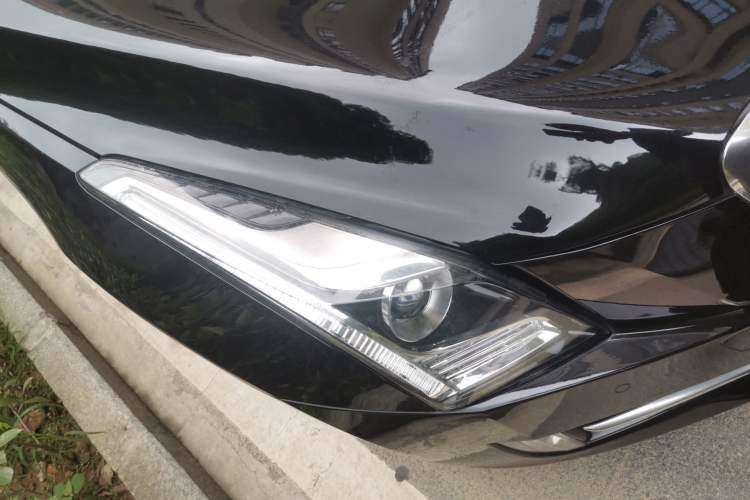 Used Cadillac ATS-L 2017 28T Tech Edition Right Front Headlight