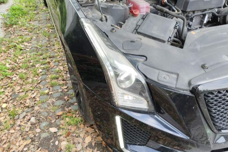 Used Cadillac ATS-L 2017 28T Fashion Edition Right Front Headlight