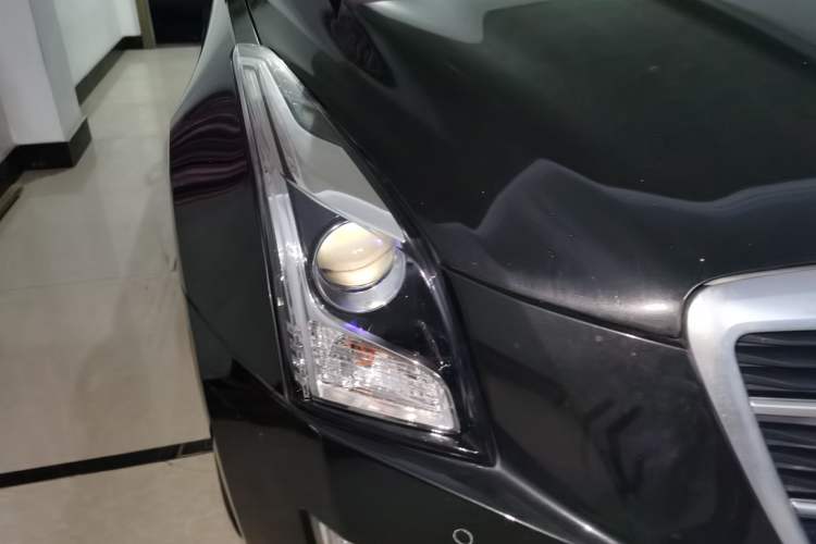 Used Cadillac ATS-L 2017 28T Fashion Edition Right Front Headlight