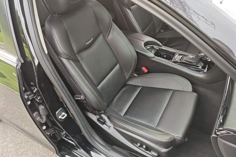 Used Cadillac ATS-L 2017 28T Tech Edition Right Front Seat