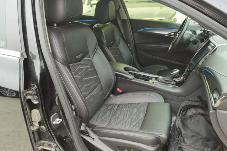Used Cadillac ATS-L 2017 28T Tech Edition Right Front Seat
